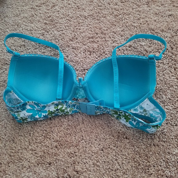 NWT Coobie 34 A Bra..  Padded Underwire, removable straps - Picture 4 of 4